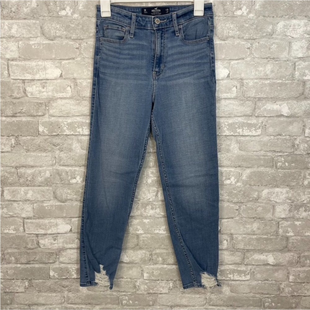 Hollister High Rise Slim Straight Jeans